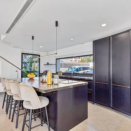 Luxury In Capellania. *