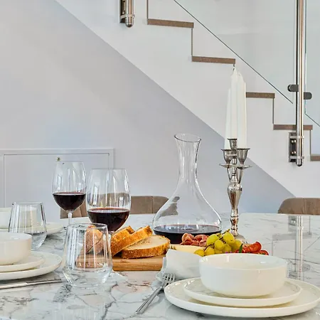 Luxury In Capellania. Бенальмадена